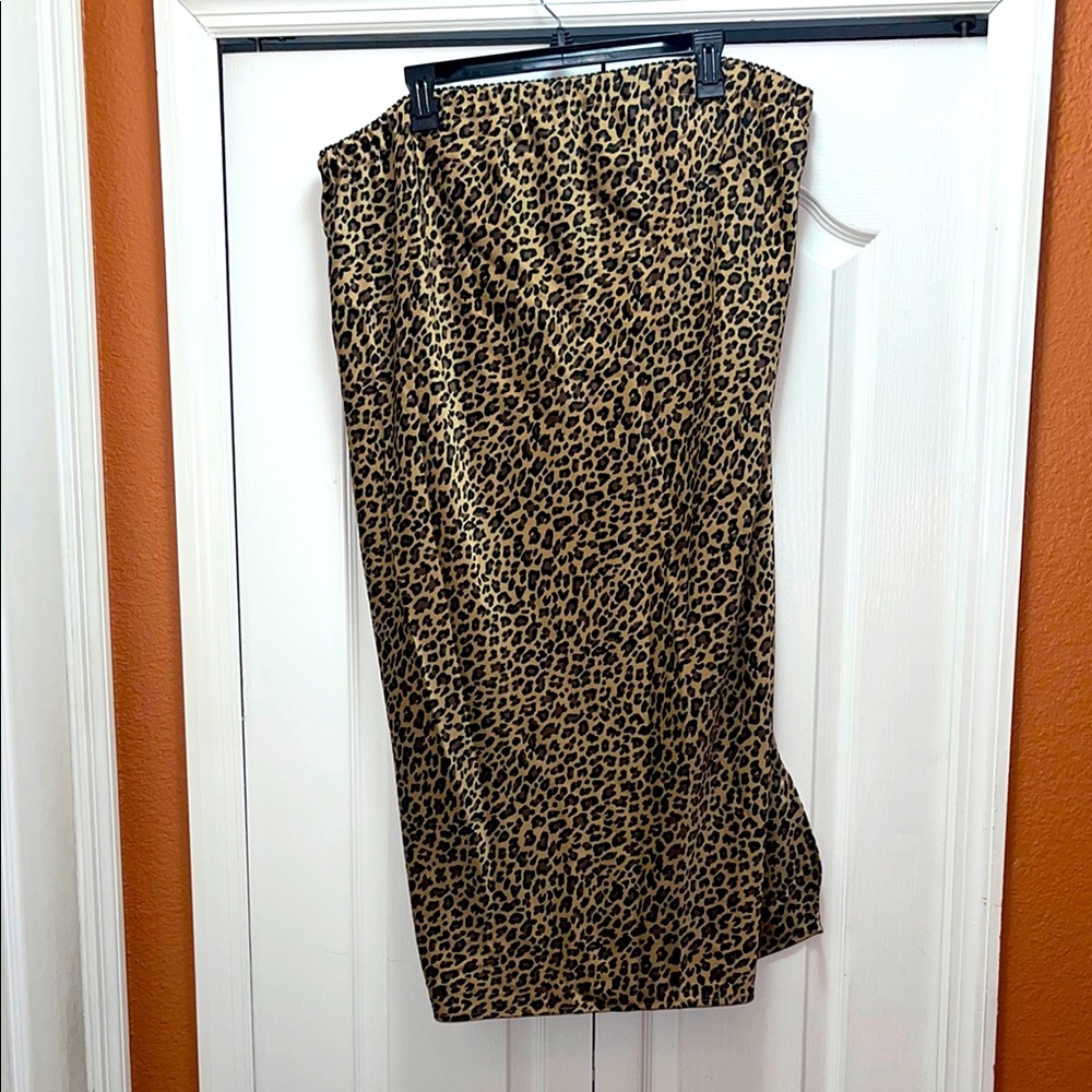 Isabel Maternity by Ingrid & Isabel Brown Black Midi Pencil Skirt